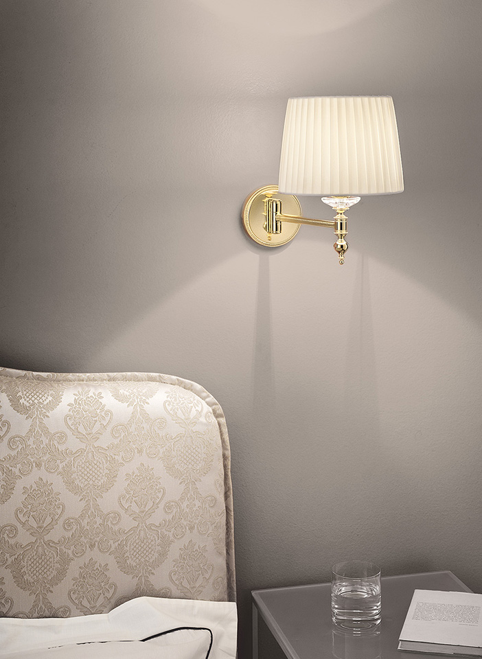 Gold cast brass frame Pongè lampshades